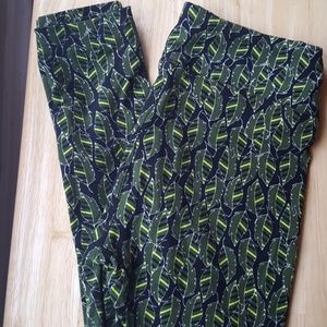 Lularoe feather leggings